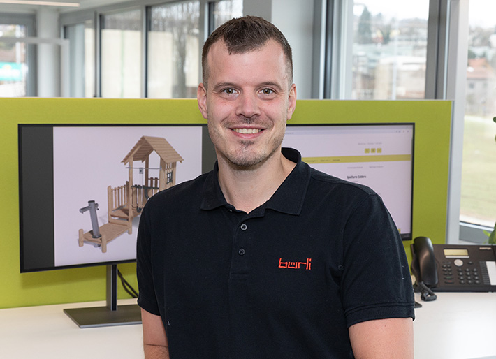 <strong>Andre Schönnebeck</strong><br />Head of Development + Construction